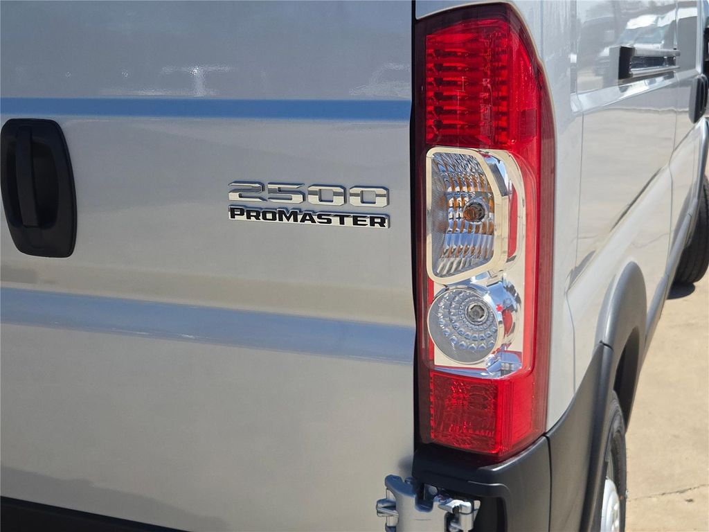 2026 RAM PROMASTER 2500 TRADESMAN thumbnail 14