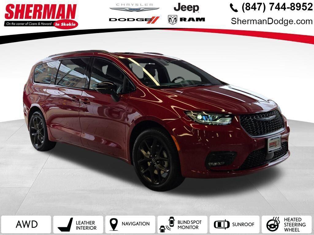 New 2026 Chrysler Pacifica Limited