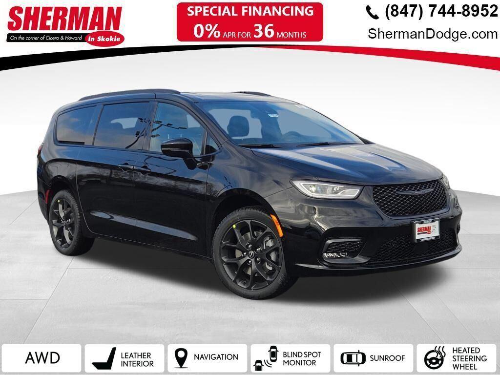 New 2026 Chrysler Pacifica Limited