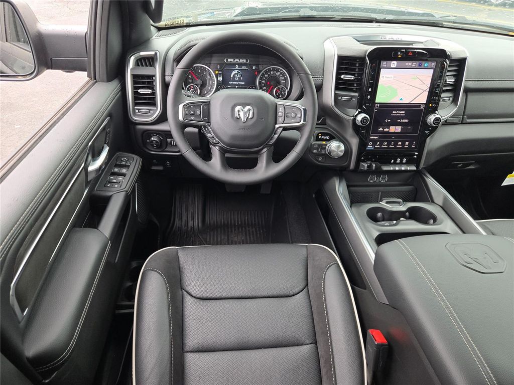صورة مصغرة 18 لـ 2026 RAM 1500 LARAMIE
