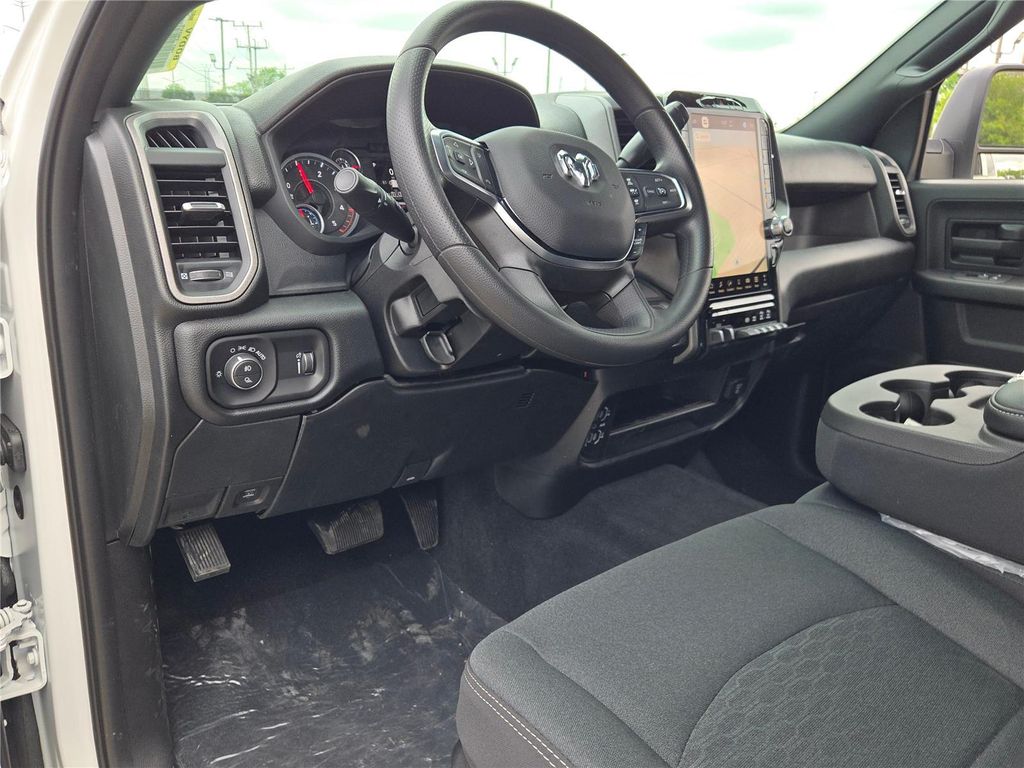 2026 RAM 3500 TRADESMAN CREW CAB 4X4 8' BOX 缩略图 25