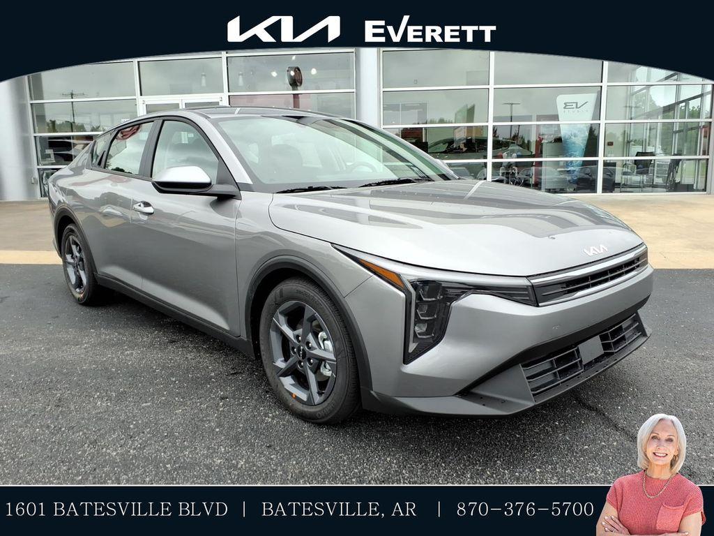 New 2026 Kia K4 LXS