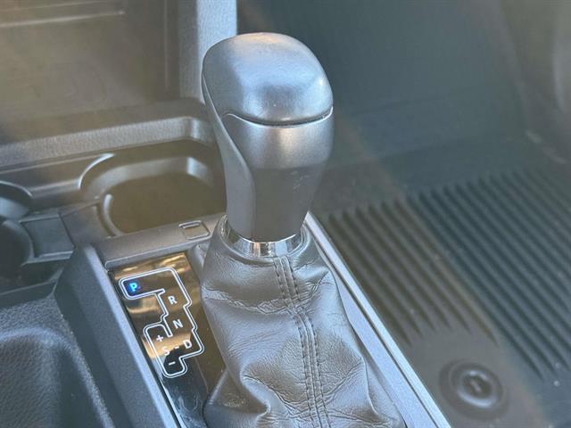 صورة مصغرة 21 لـ 2021 Toyota TACOMA TRD SPORT