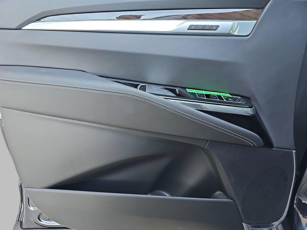 2026 Cadillac ESCALADE SPORT PLATINUM — миниатюра 28