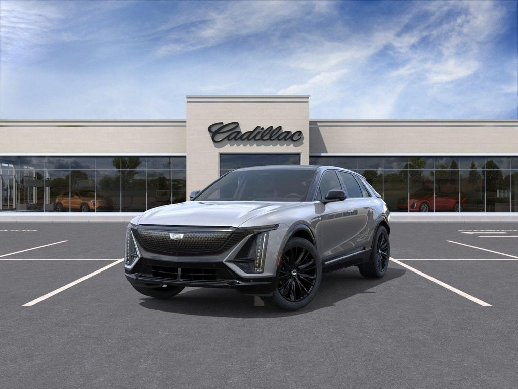 صورة 8 لـ 2027 Cadillac LYRIQ PREMIUM SPORT