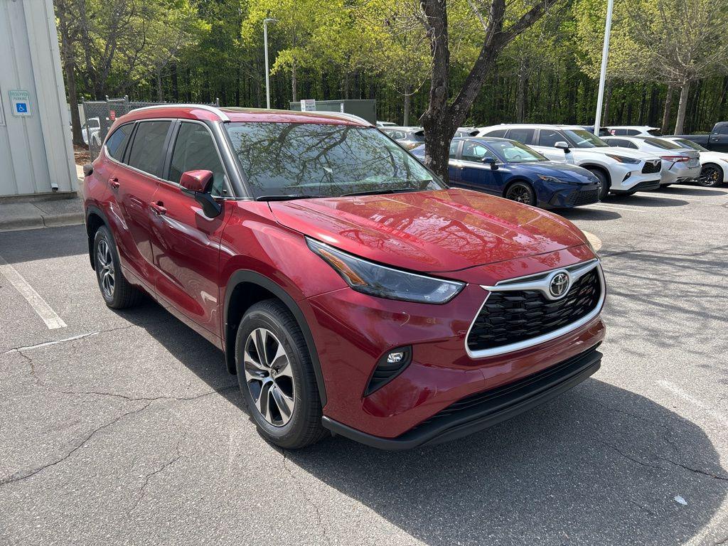 New 2026 Toyota Highlander XLE