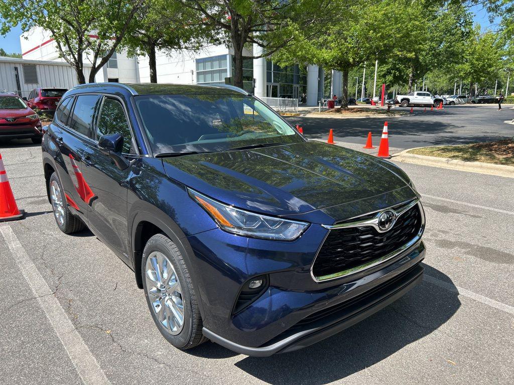 TOYOTA HIGHLANDER - 1
