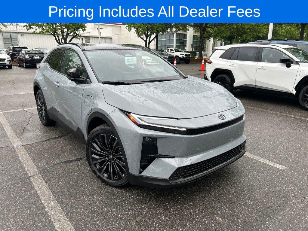 New 2026 Toyota C-HR XSE