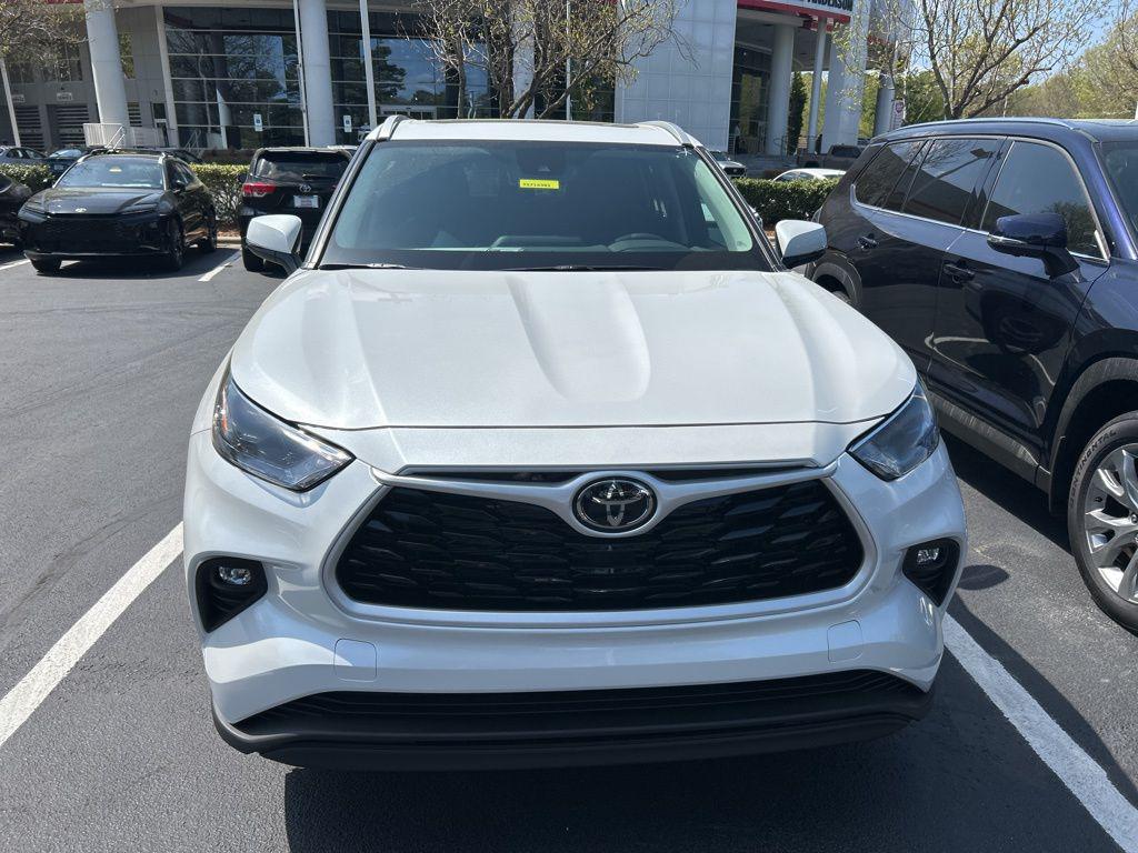 TOYOTA HIGHLANDER - 2