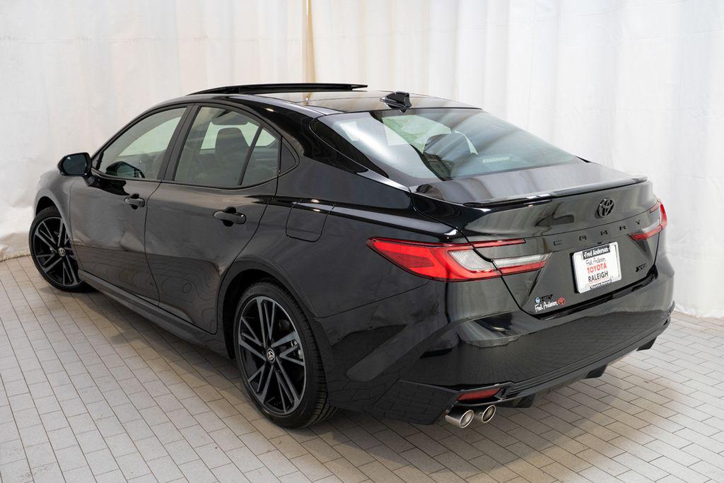 TOYOTA CAMRY - 3