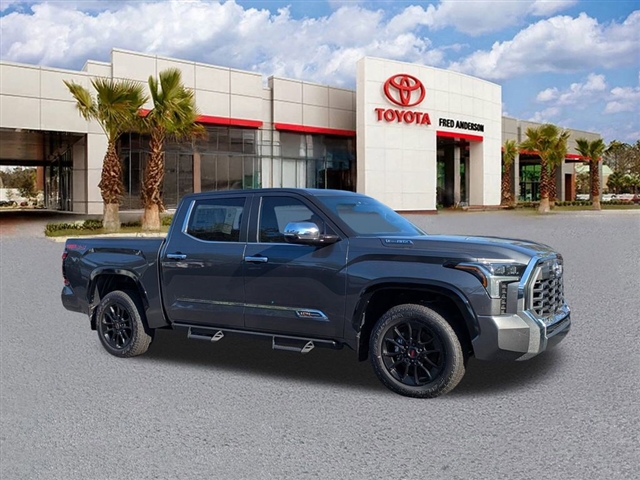 TOYOTA TUNDRA - 2