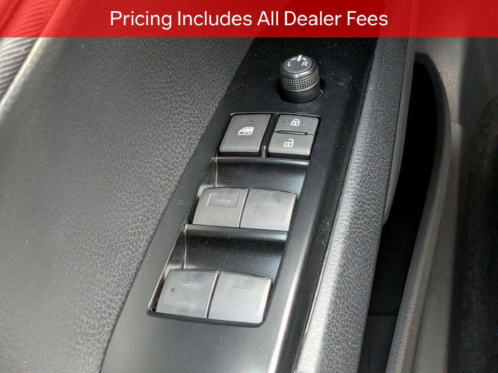 صورة مصغرة 24 لـ 2026 Toyota CAMRY LE