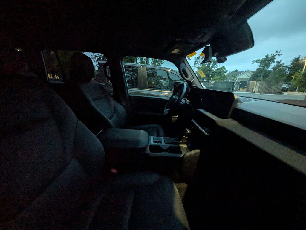 TOYOTA LAND CRUISER - 10