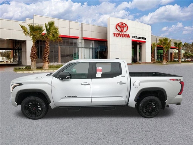 TOYOTA TUNDRA - 4