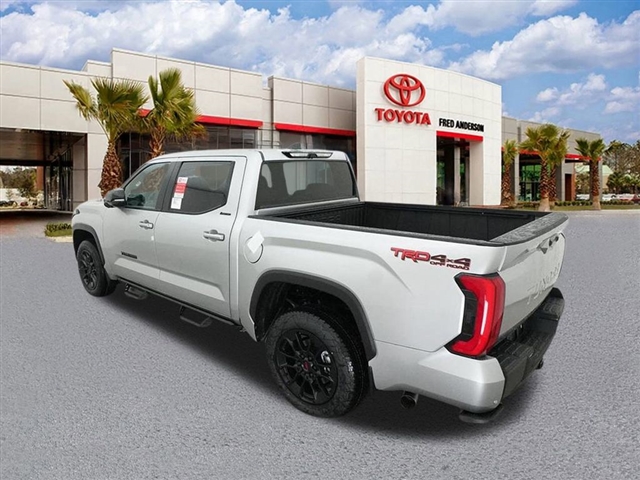 TOYOTA TUNDRA - 6