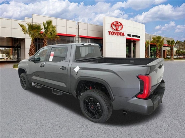 TOYOTA TUNDRA - 6