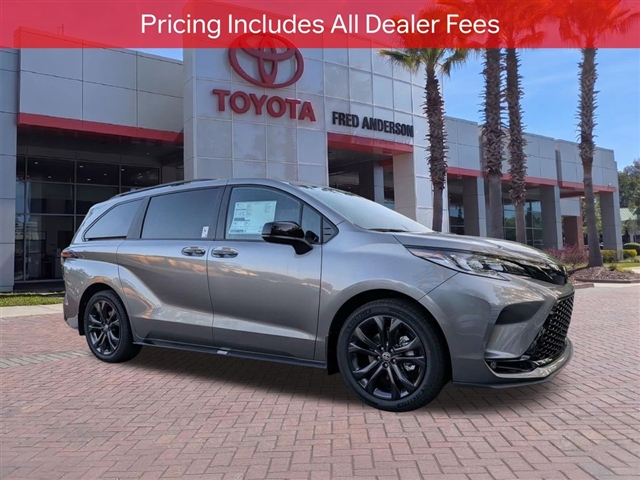 New 2026 Toyota Sienna XSE 7 Passenger