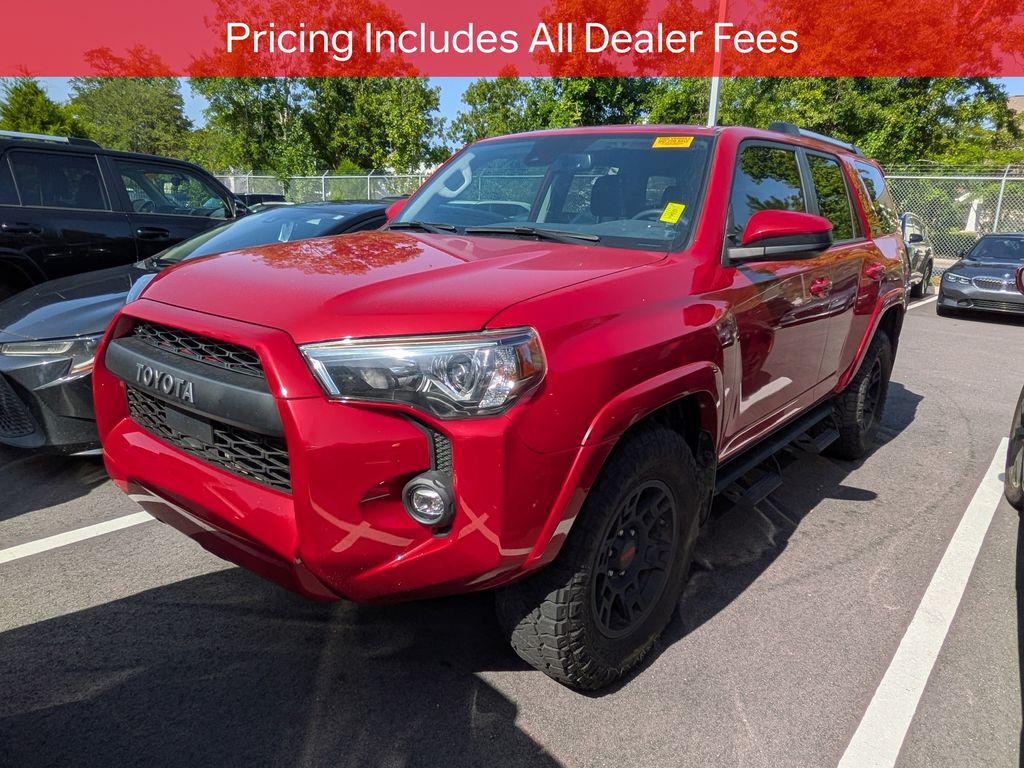 2022 Toyota 4RUNNER SR5 — фото 4