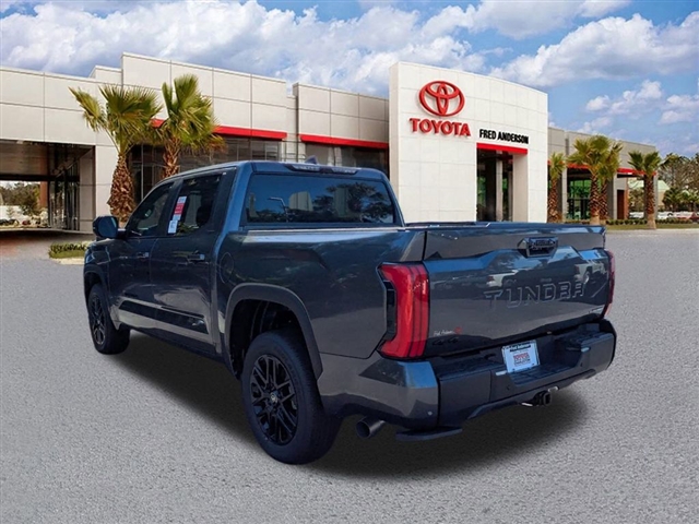 TOYOTA TUNDRA - 7