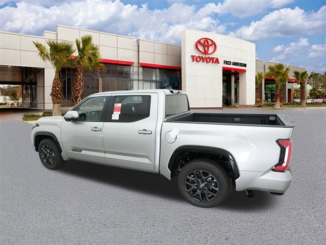 TOYOTA TUNDRA - 5