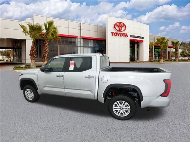 TOYOTA TUNDRA - 5