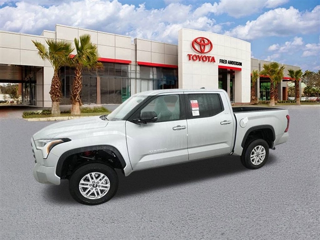 TOYOTA TUNDRA - 2
