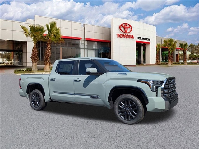 TOYOTA TUNDRA - 1