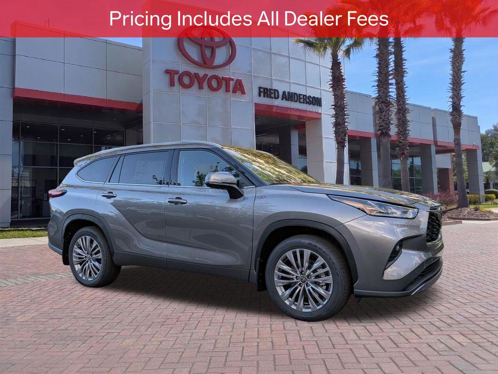 New 2026 Toyota Highlander Platinum