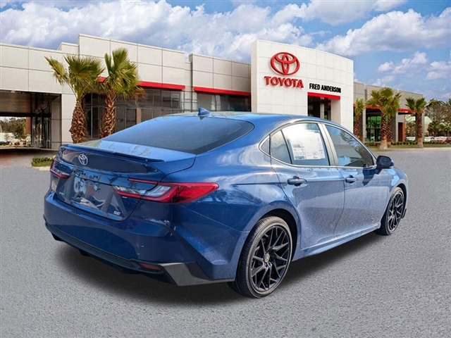 TOYOTA CAMRY - 5
