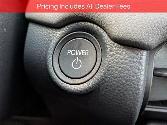 صورة مصغرة 30 لـ 2026 Toyota RAV4 SE