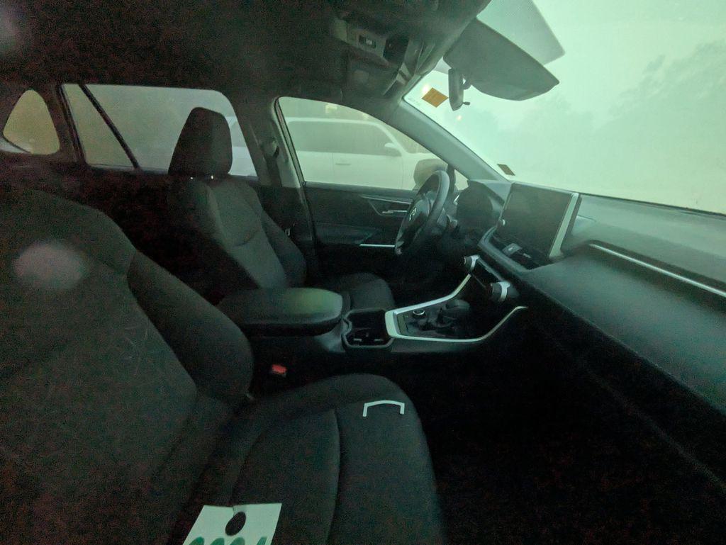 TOYOTA RAV4 - 10