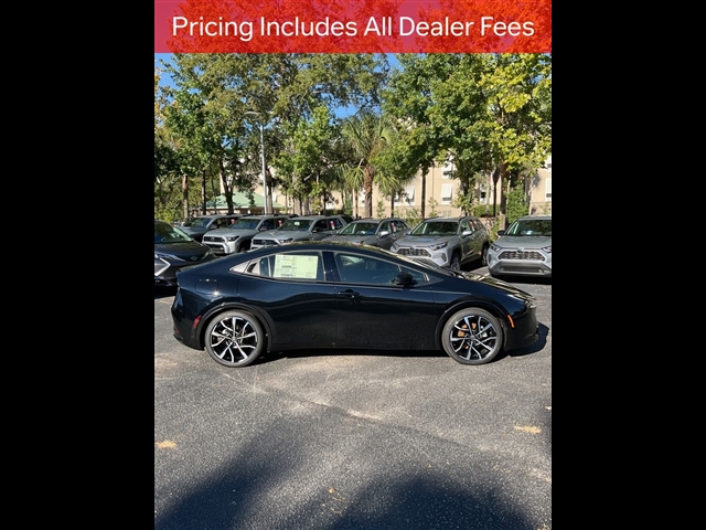 2026 Toyota PRIUS PLUG-IN HYBRID XSE photo 5