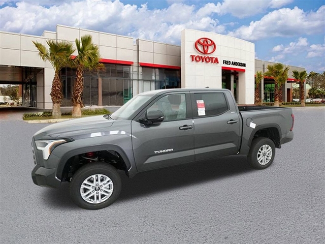 TOYOTA TUNDRA - 2