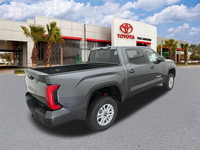 TOYOTA TUNDRA - 10