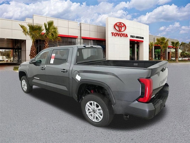 TOYOTA TUNDRA - 6