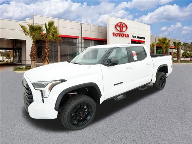 TOYOTA TUNDRA - 1