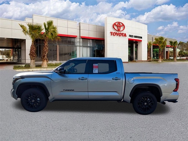 TOYOTA TUNDRA - 8