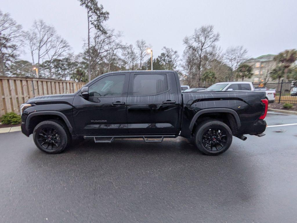 TOYOTA TUNDRA - 8