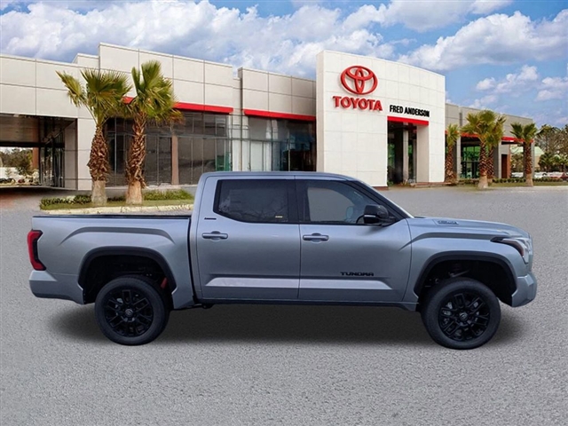 TOYOTA TUNDRA - 4