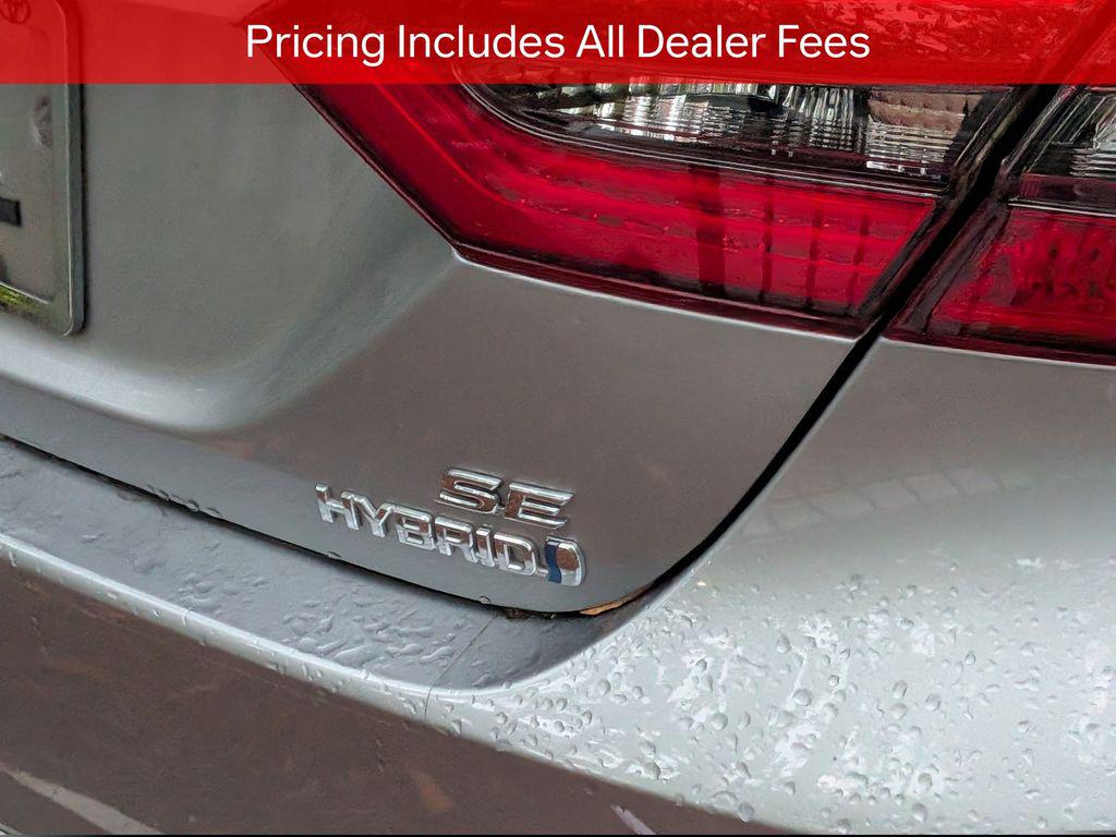 2024 Toyota CAMRY HYBRID SE 照片 8