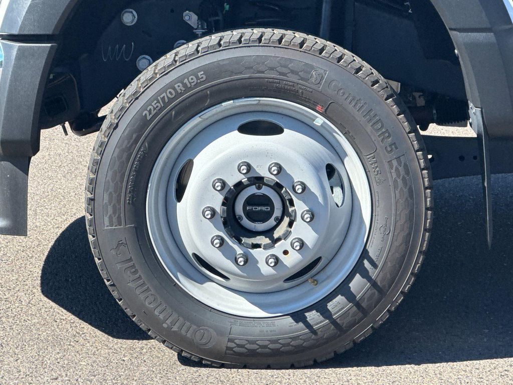2025 FORD F-450 XL — миниатюра 22
