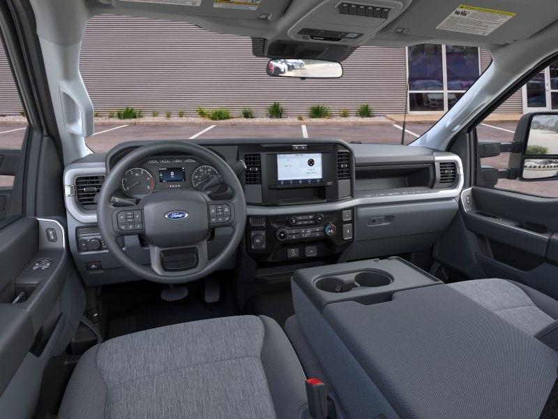 صورة 7 لـ 2026 FORD F-250 XL