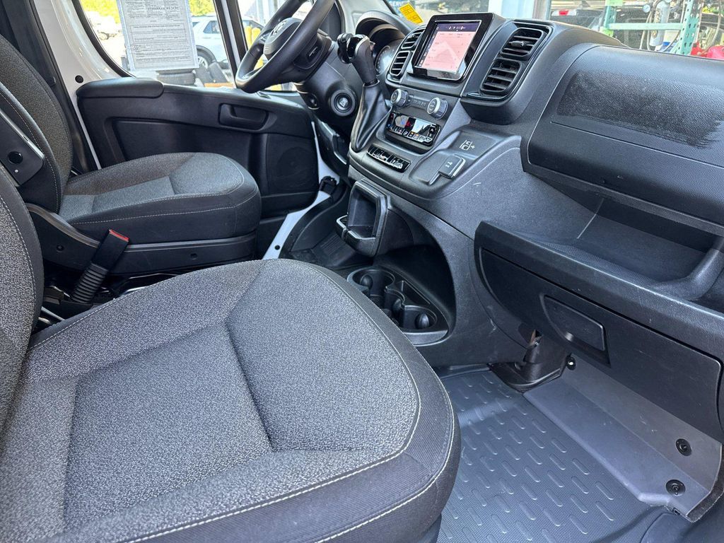2025 RAM PROMASTER 2500 TRADESMAN — миниатюра 16