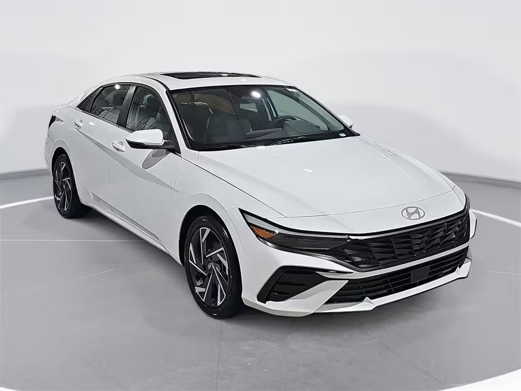 New 2026 Hyundai ELANTRA Limited