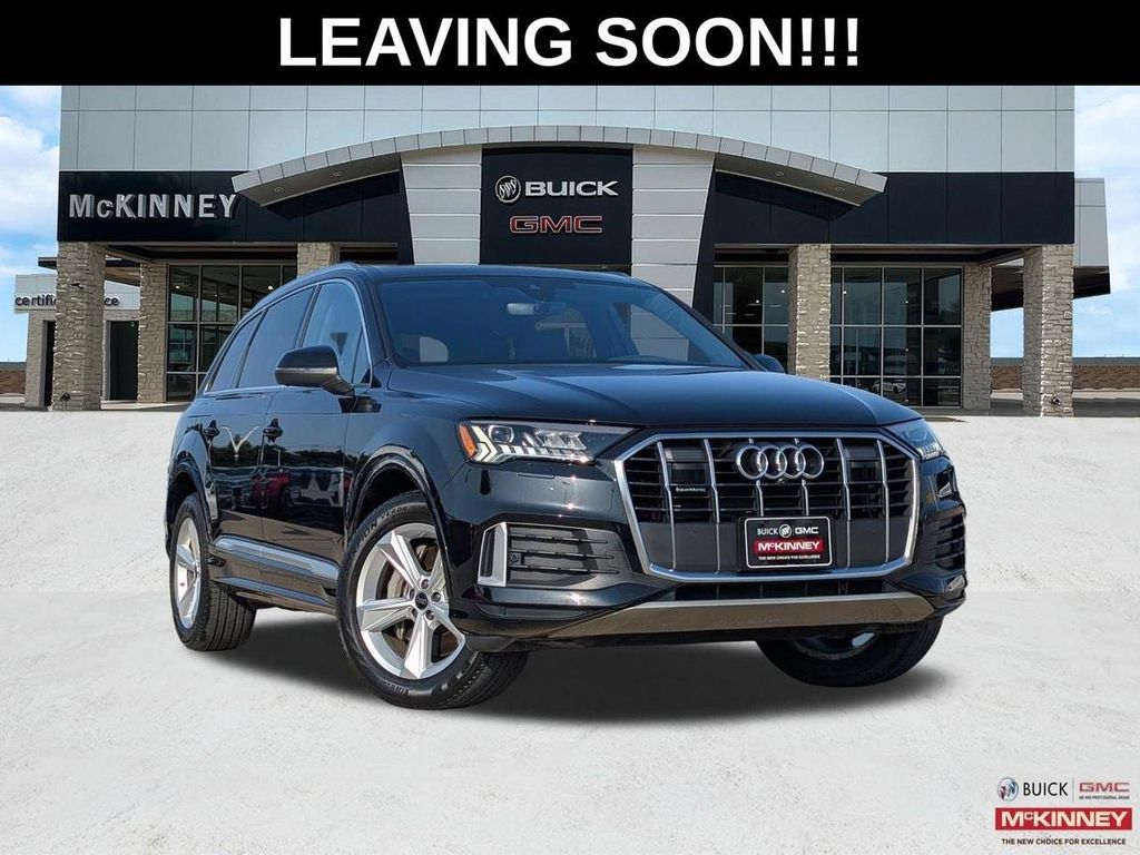 Audi Q7 main image