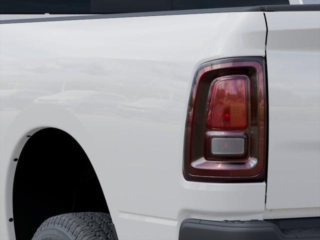 صورة مصغرة 30 لـ 2026 RAM 2500 TRADESMAN