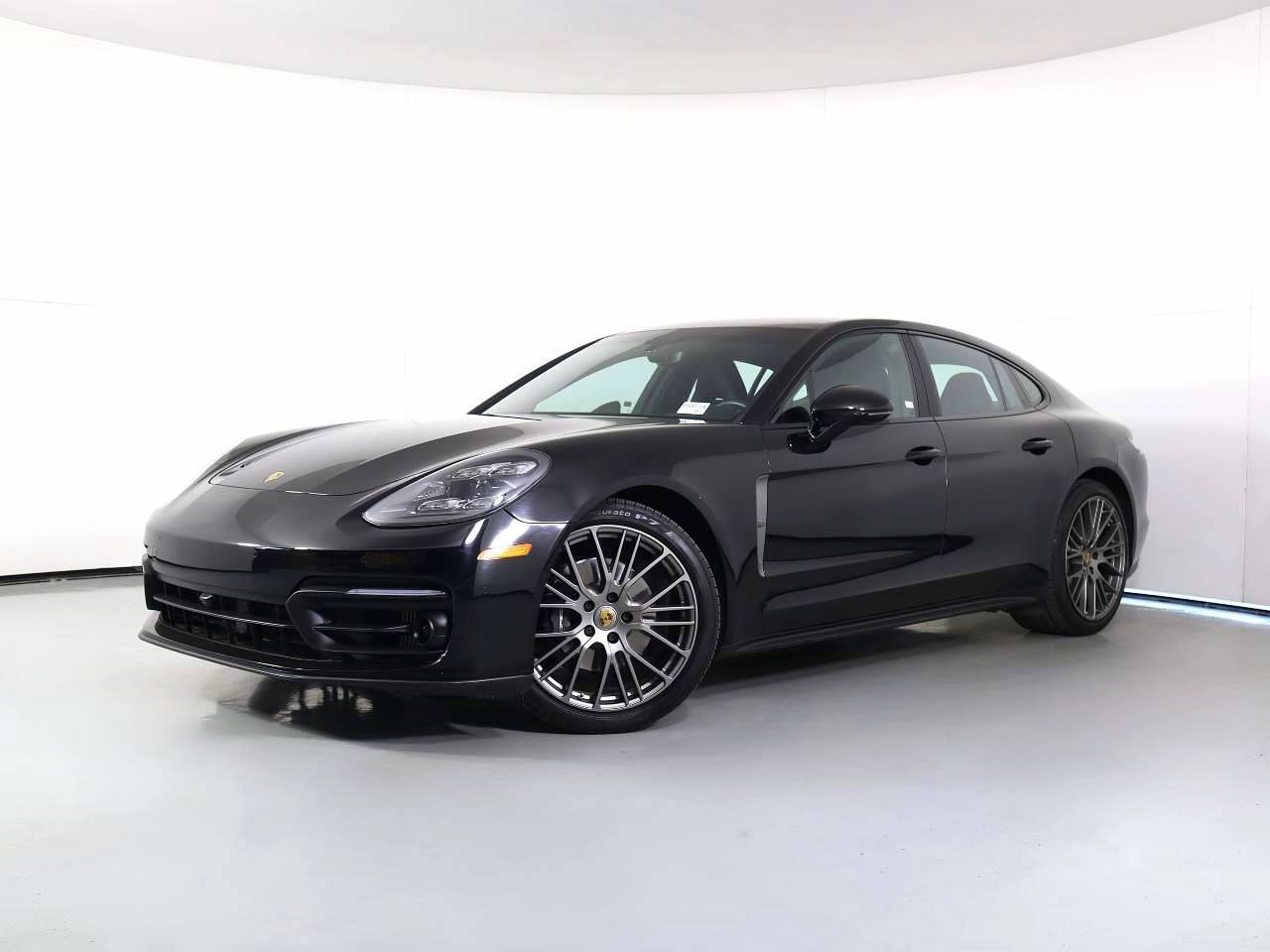 صورة 1 لـ 2023 Porsche PANAMERA