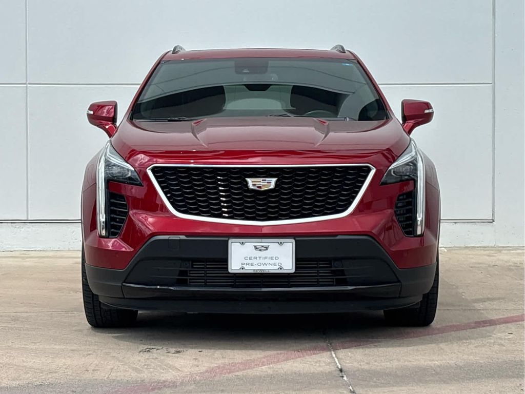 2023 Cadillac XT4 SPORT — фото 2