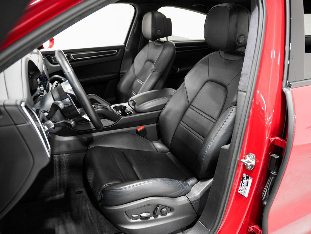 PORSCHE CAYENNE - 10