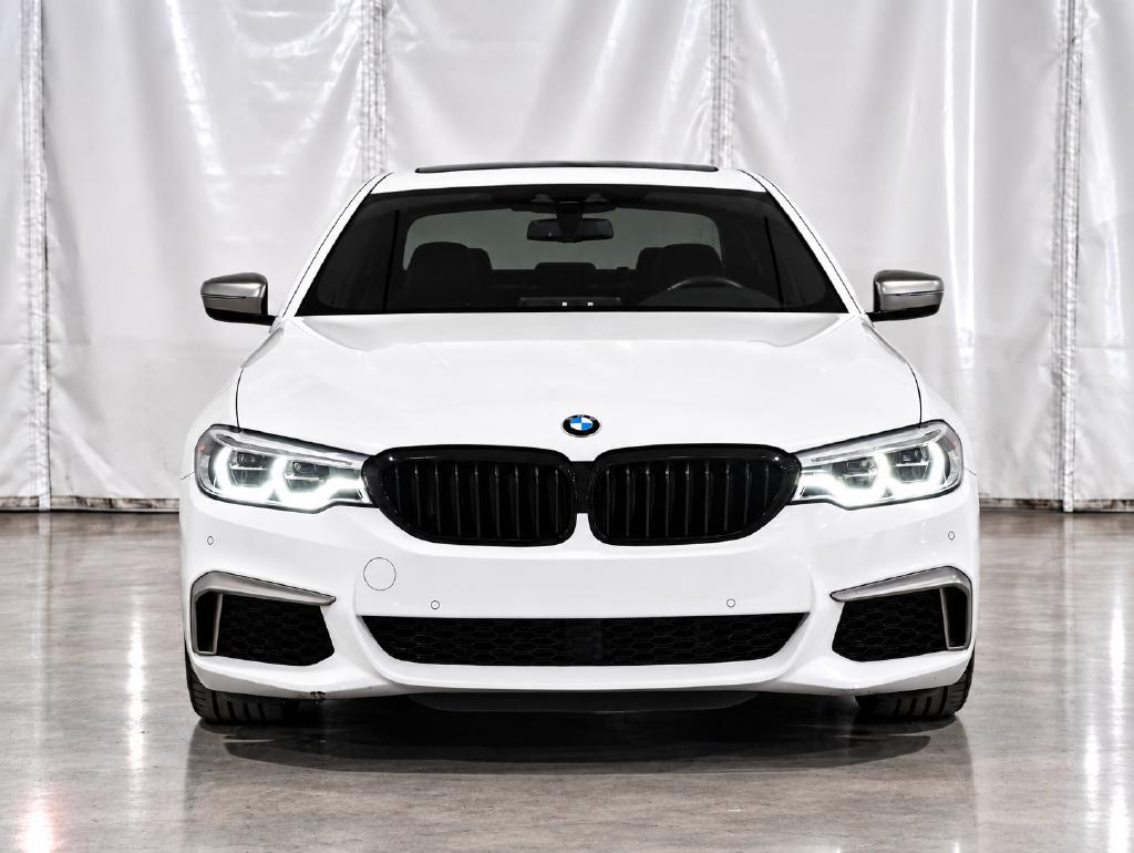صورة 5 لـ 2020 BMW M550 I XDRIVE